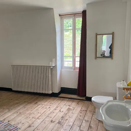 Homestay L'etoile Et Table D'hotes La Bastide-Puylaurent